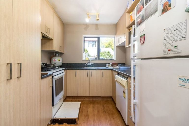 Photo of property in 10 Mayfair Street, Riccarton, Christchurch, 8011