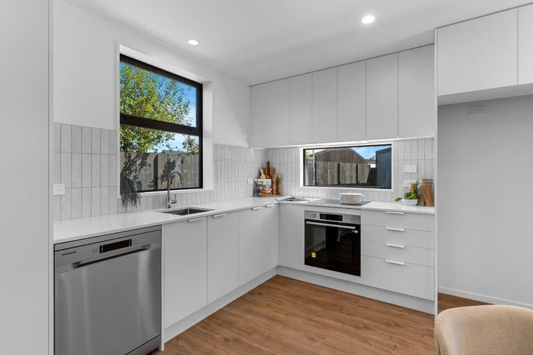 Photo of property in 2/15 Feilding Street, Addington, Christchurch, 8024