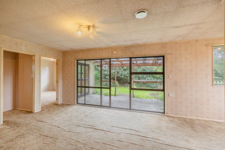 Photo of property in 16 Russell Street, Otane, 4202