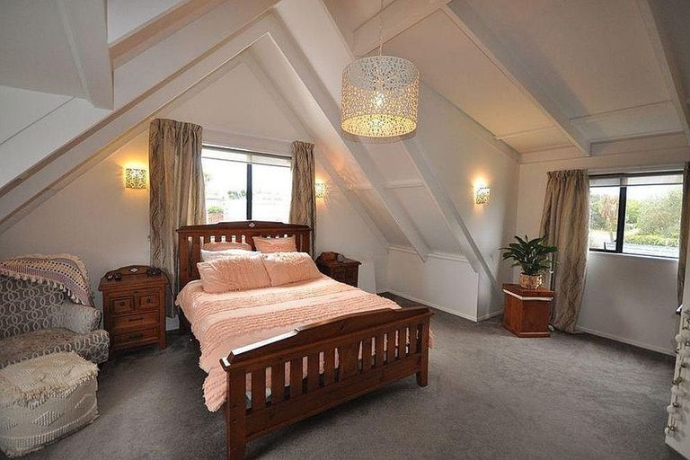 Photo of property in 23 Saint Johns Avenue, Tuakau, 2121