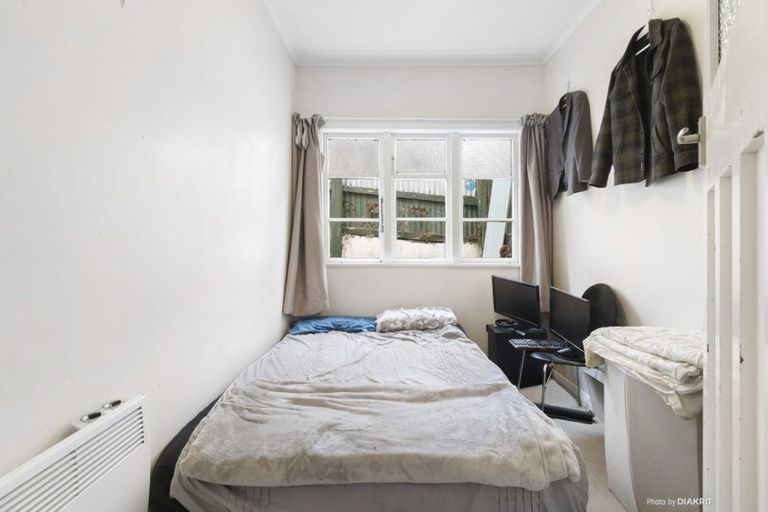 Photo of property in 95 Roxburgh Street, Mount Victoria, Wellington, 6011