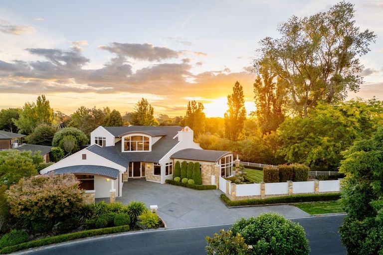 Photo of property in 5 Ashmore Court, Huntington, Hamilton, 3210