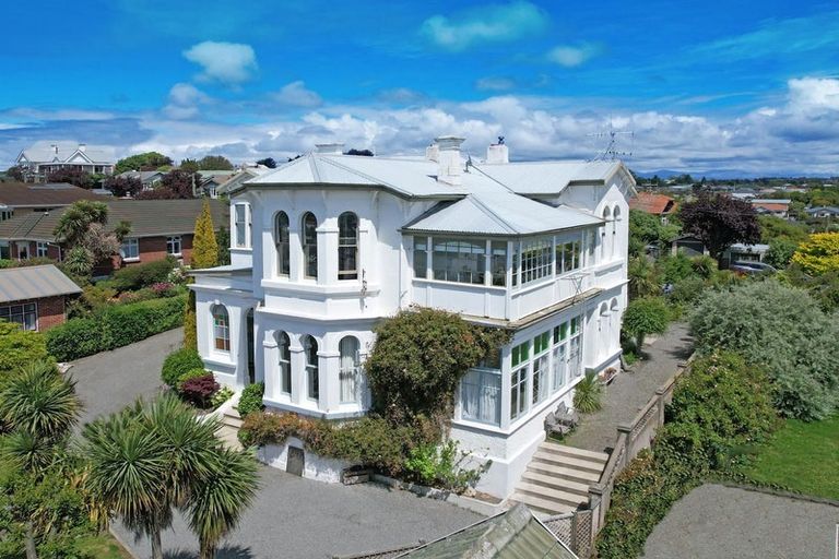 Photo of property in 1 Greta Street, South Hill, Oamaru, 9400