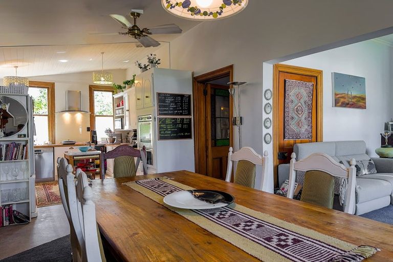 Photo of property in 143 Charles Street, Blenheim, 7201