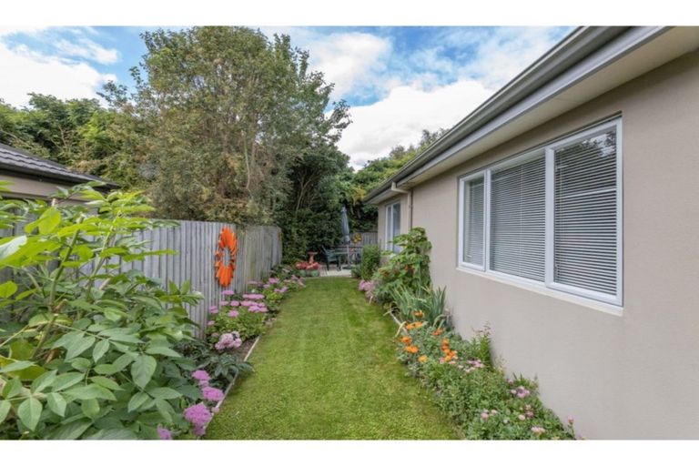 Photo of property in 4/16 Belfast Road, Belfast, Christchurch, 8051