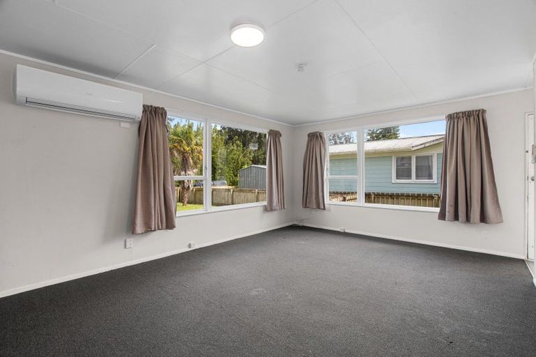 Photo of property in 17 Hodgson Street, Onerahi, Whangarei, 0110