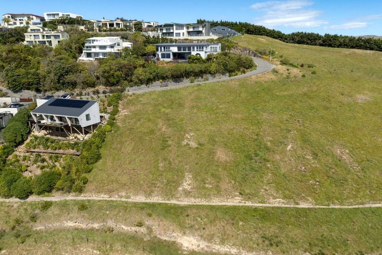 Photo of property in 24 Highview Lane, Scarborough, Christchurch, 8081