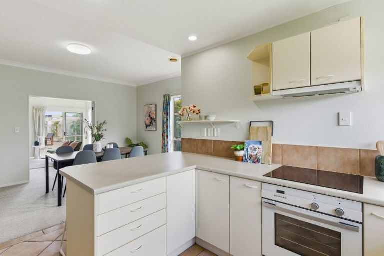 Photo of property in 26 Beach Haven Place, Paraparaumu Beach, Paraparaumu, 5032