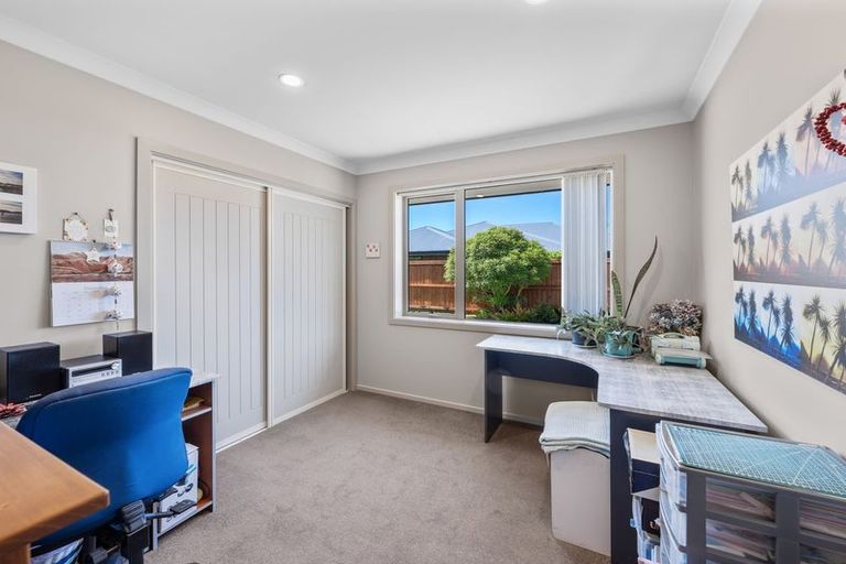 Photo of property in 20 Gilchrist Place, Kaiapoi, 7630