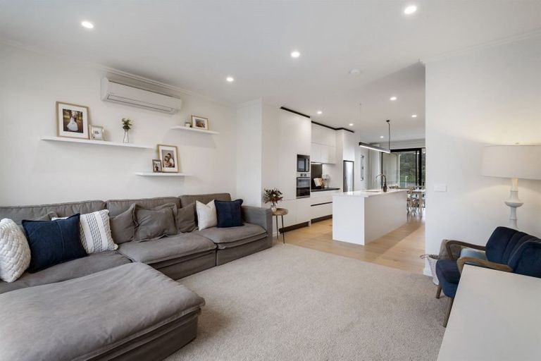Photo of property in 17 Cutty Sark Road, Hobsonville, Auckland, 0616