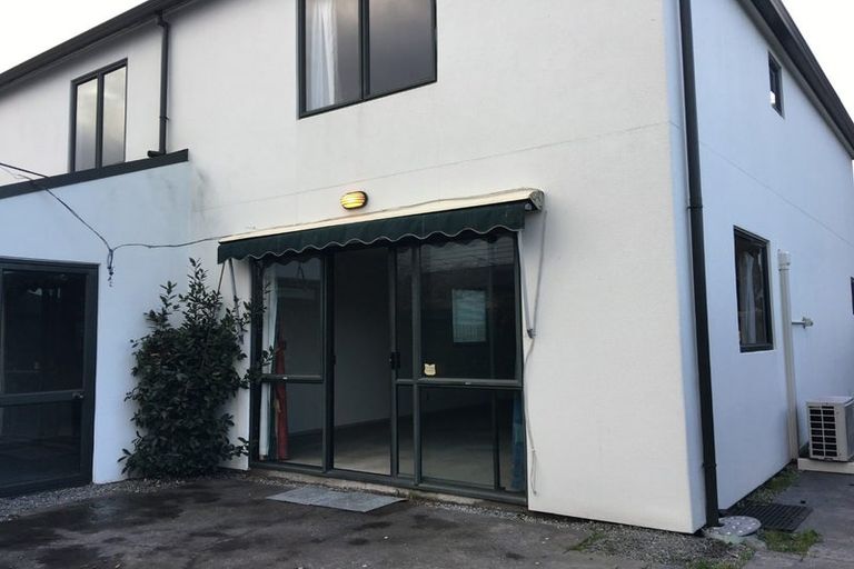 Photo of property in 36 Macaulay Street, Addington, Christchurch, 8024