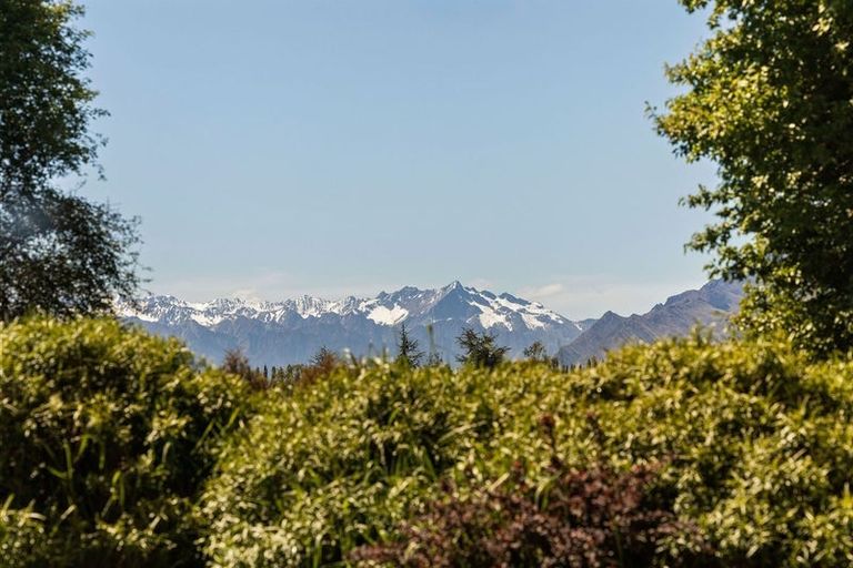 Photo of property in Kane Road, Hawea Flat, Lake Hawea, 9382