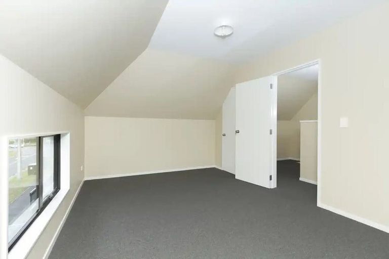 Photo of property in 50u2 Helena Road, Hillcrest, Hamilton, 3216