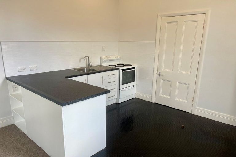 Photo of property in 16 Kawerau Avenue, Devonport, Auckland, 0624