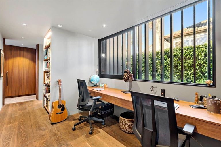 Photo of property in 14b William Street, Takapuna, Auckland, 0622