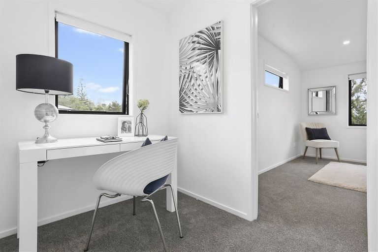 Photo of property in 15d/4 Verran Road, Birkenhead, Auckland, 0626