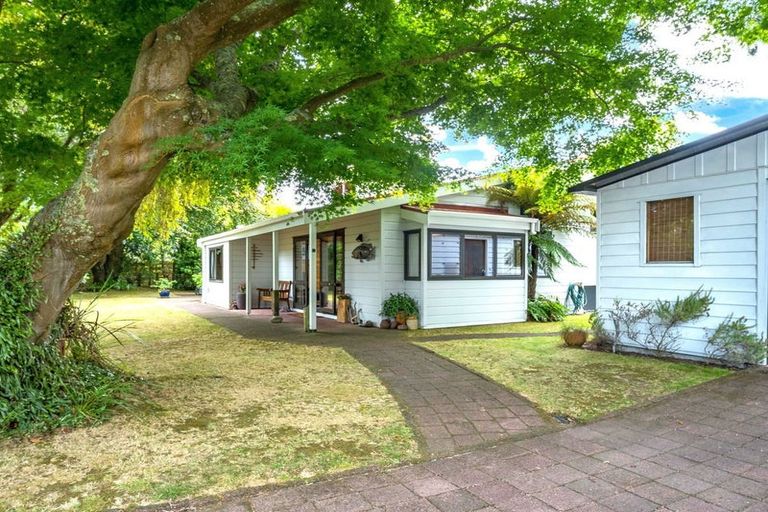 Photo of property in 55 Mere Road, Taupo, 3330