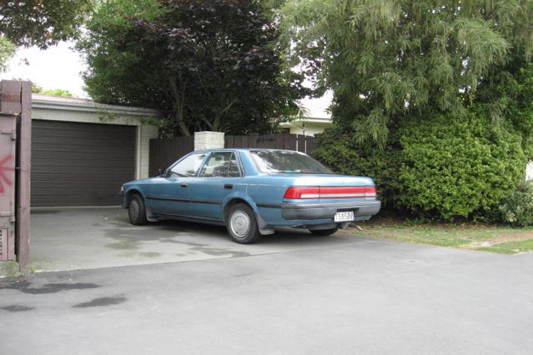 Photo of property in 58 Waimairi Road, Upper Riccarton, Christchurch, 8041