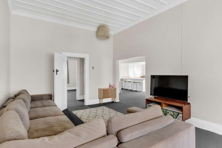 Photo of property in 14 Uawa Parade, Tolaga Bay, 4077