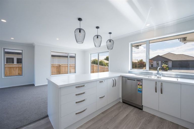 Photo of property in 6 Lassen Place, Stoke, Nelson, 7011