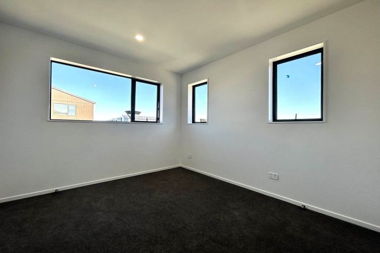 Photo of property in 4 Raupeti Lane, Henderson, 0612