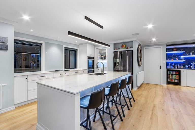 Photo of property in 7 Glandovey Road, Fendalton, Christchurch, 8052