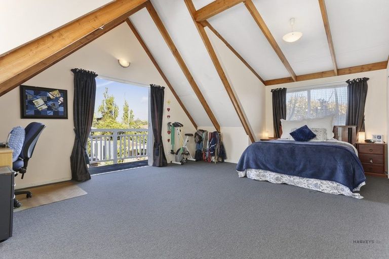 Photo of property in 1/83 Mcleod Road, Te Atatu South, Auckland, 0610