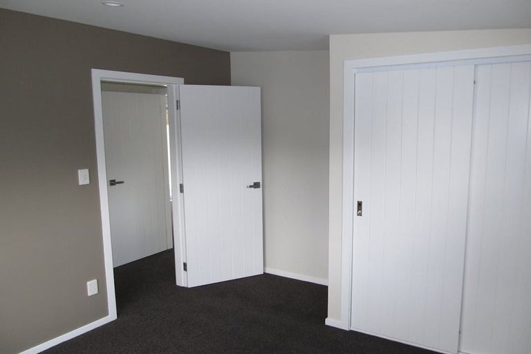 Photo of property in 16c Lincoln Avenue, Tawa, Wellington, 5028