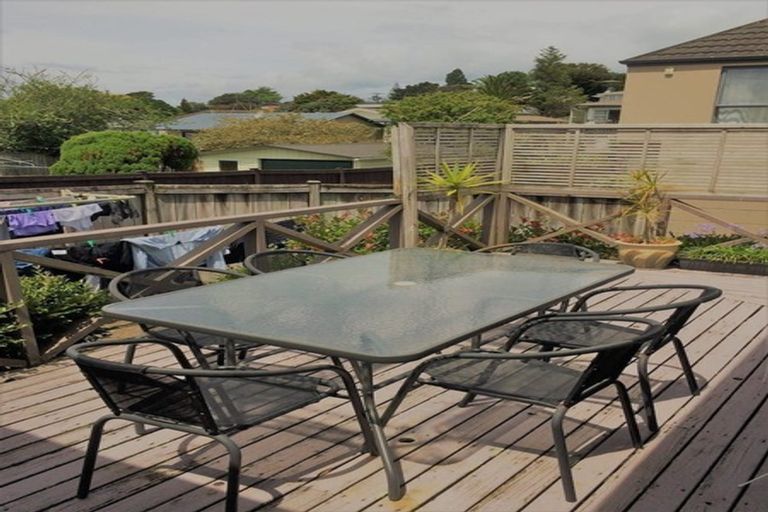 Photo of property in 40 Lingfield Street, Glenfield, Auckland, 0629