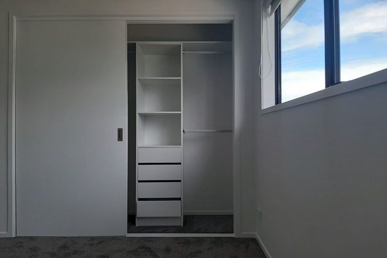Photo of property in 1d Hamurana Place, Te Atatu Peninsula, Auckland, 0610