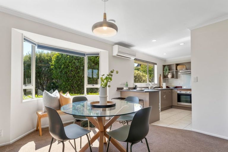 Photo of property in 12 Lionel Place, Mapua, 7005