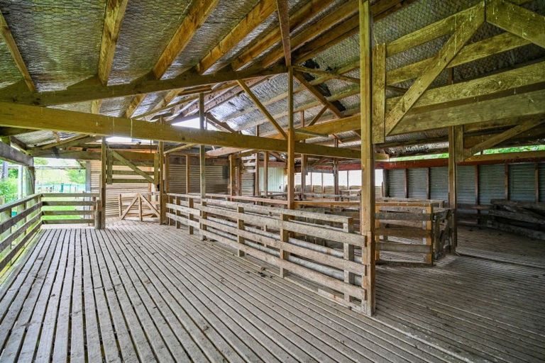 Photo of property in 1544 Kahuranaki Road, Kahuranaki, Havelock North, 4295
