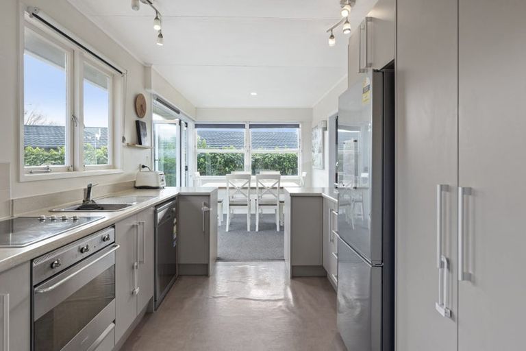 Photo of property in 84 Pandora Avenue, Sunnybrook, Rotorua, 3015