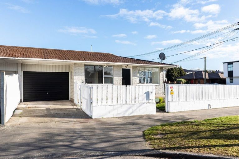 Photo of property in 35 Clive Street, Phillipstown, Christchurch, 8011