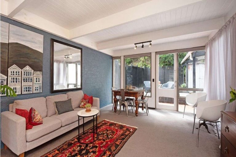 Photo of property in 26b Ranelagh Street, Karori, Wellington, 6012