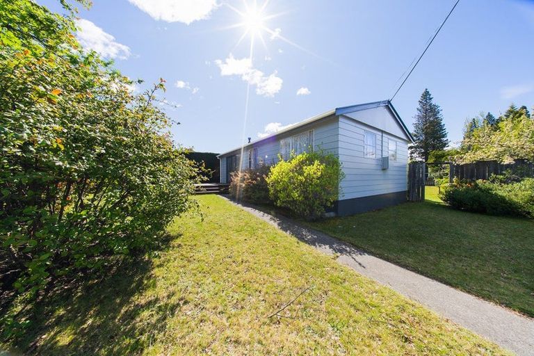 Photo of property in 7 Dobson Place, Twizel, 7901