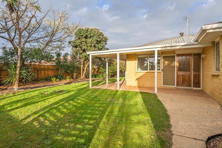 Photo of property in 79 Norfolk Crescent, Otaki Beach, Otaki, 5512