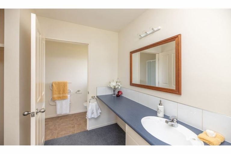 Photo of property in 8 Mondrian Lane, Rolleston, 7614