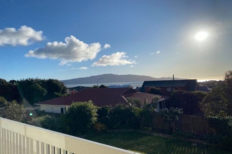 Photo of property in 48 Hicks Crescent, Waikanae Beach, Waikanae, 5036