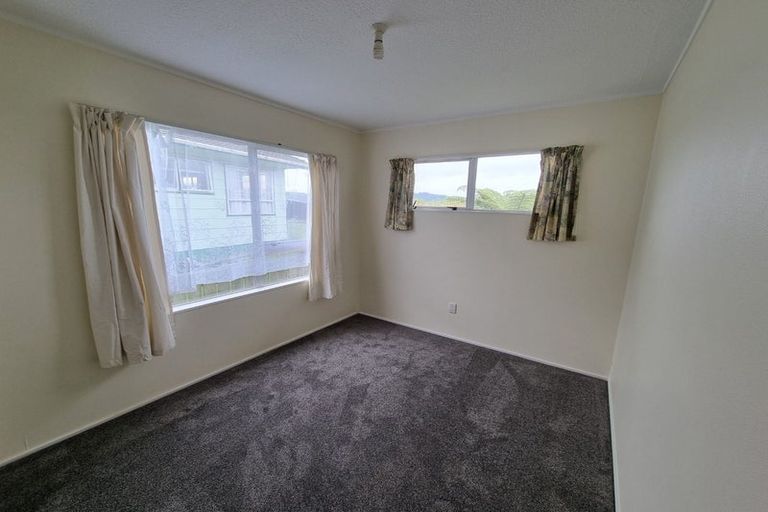 Photo of property in 19 Outram Grove, Kelson, Lower Hutt, 5010