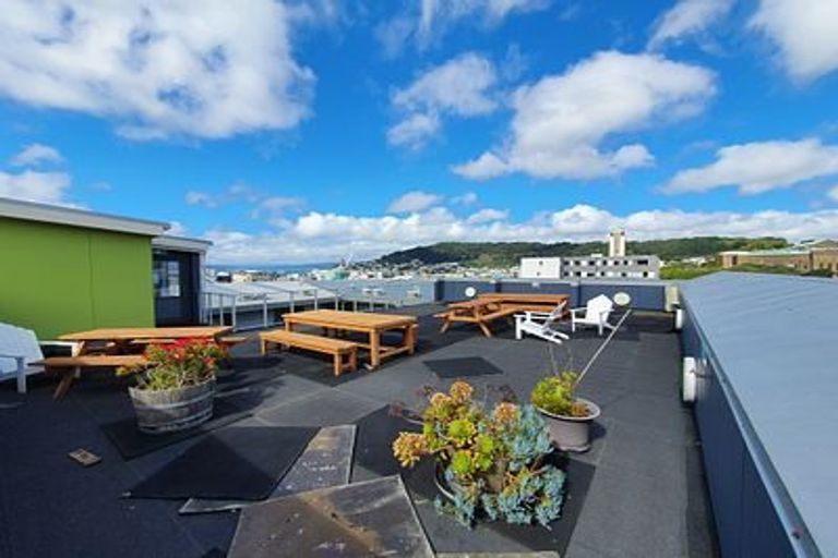 Photo of property in Urbane Apartments, 51/29 Webb Street, Mount Cook, Wellington, 6011