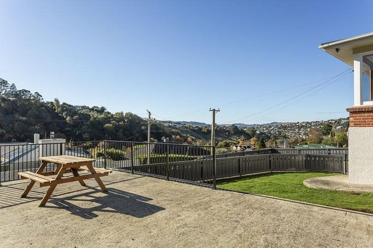 Photo of property in 4 Colquhoun Street, Glenross, Dunedin, 9011