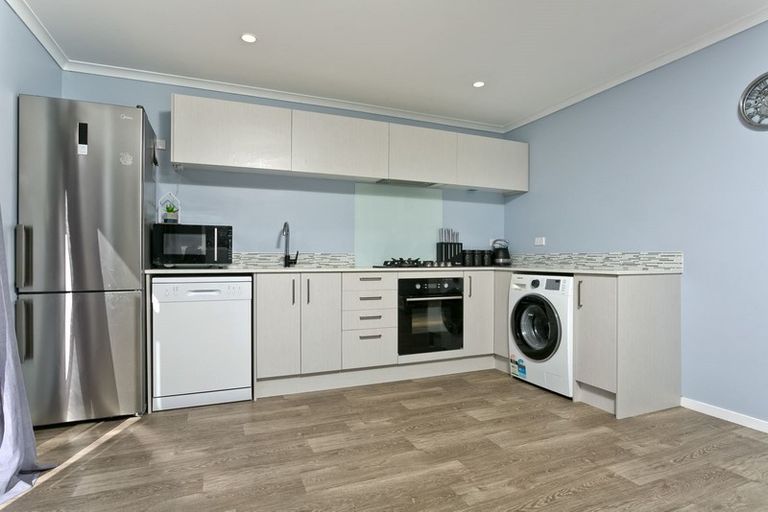 Photo of property in 62 Kia Ora Road, Beach Haven, Auckland, 0626