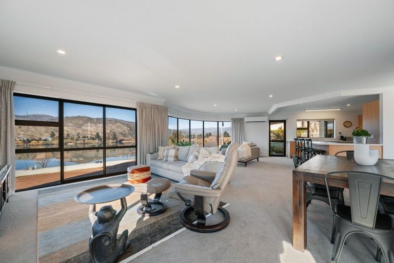 Photo of property in 26 Matthews Crescent, Cromwell, 9310