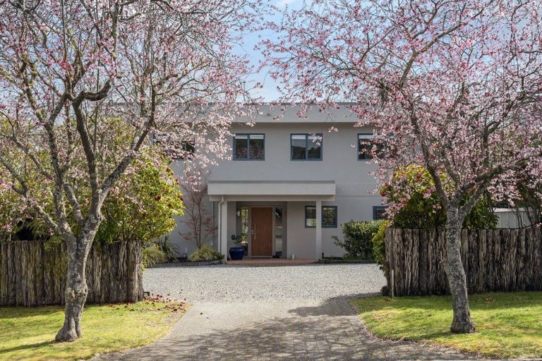 Photo of property in 3 Yasmin Lane, Kinloch, Taupo, 3377