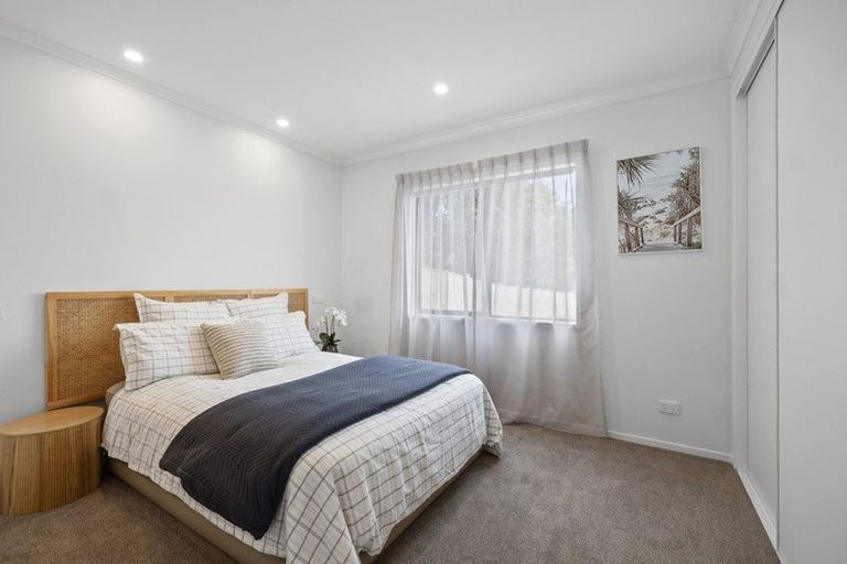 Photo of property in 47a Mangorei Road, Strandon, 4312