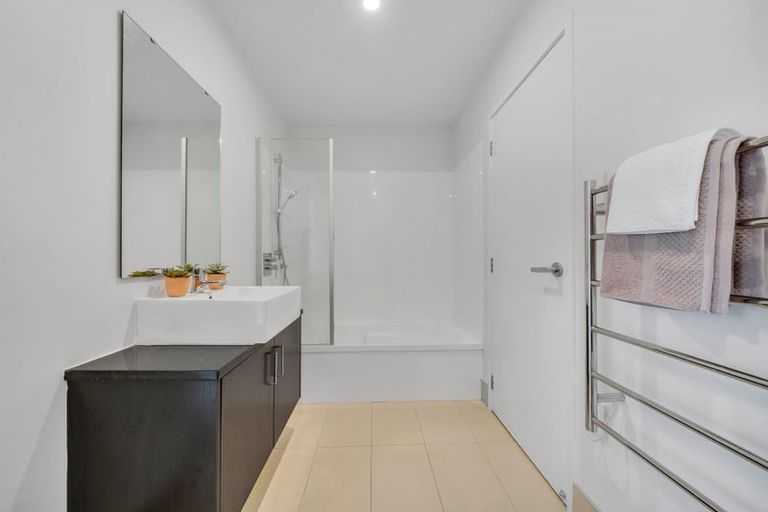 Photo of property in 17/182 Flat Bush School Road, Flat Bush, Auckland, 2019