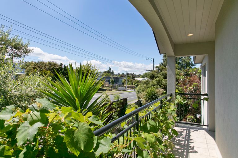 Photo of property in 1/23 Mere Road, Taupo, 3330