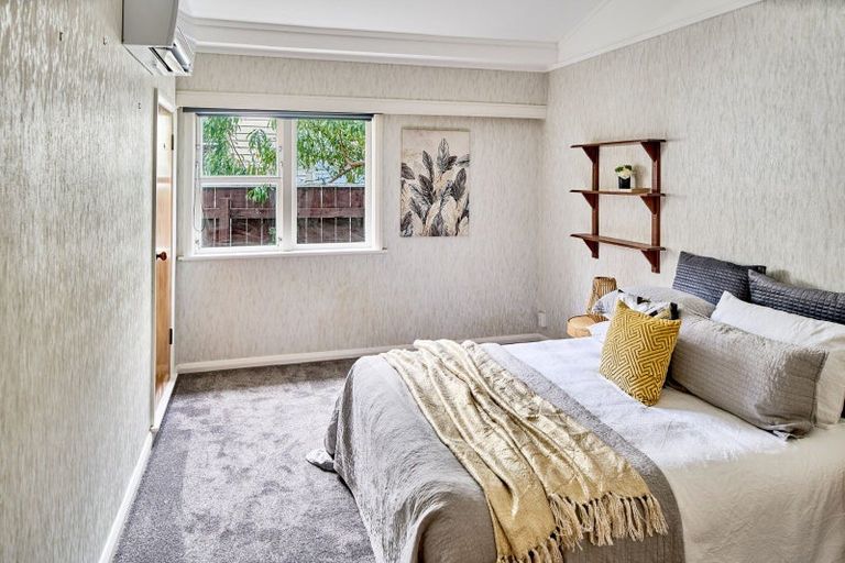 Photo of property in 281 Riverside Drive, Waterloo, Lower Hutt, 5011