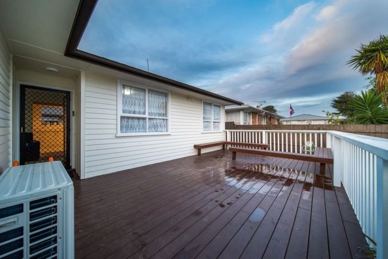 Photo of property in 19a James Street, Mangere East, Auckland, 2024